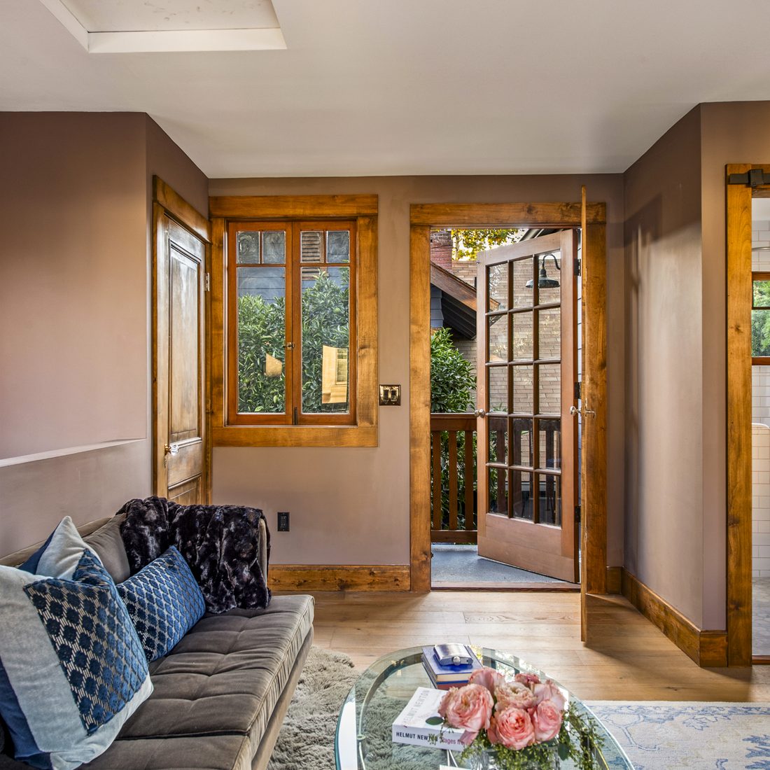 1718 S. Hobart